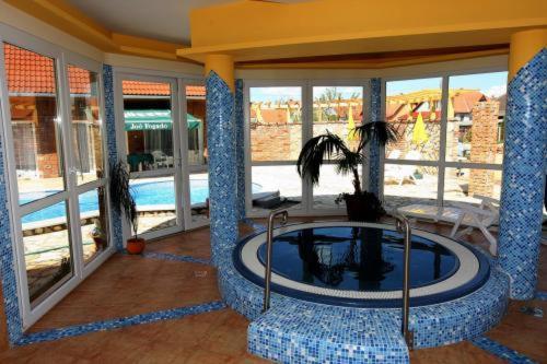 Gasthaus Joo-Wellness Pension Rabapaty ภายนอก รูปภาพ