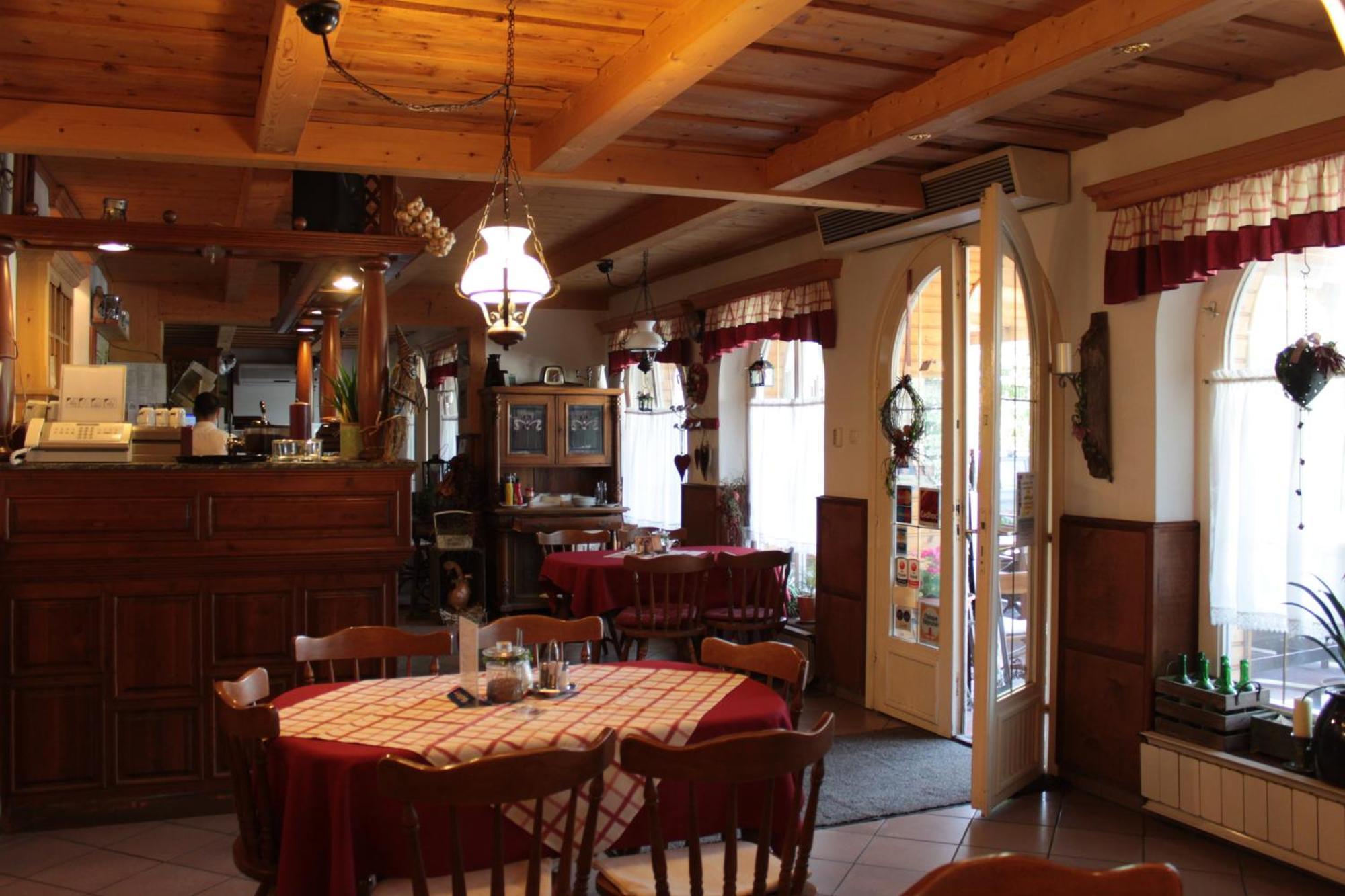 Gasthaus Joo-Wellness Pension Rabapaty ภายนอก รูปภาพ
